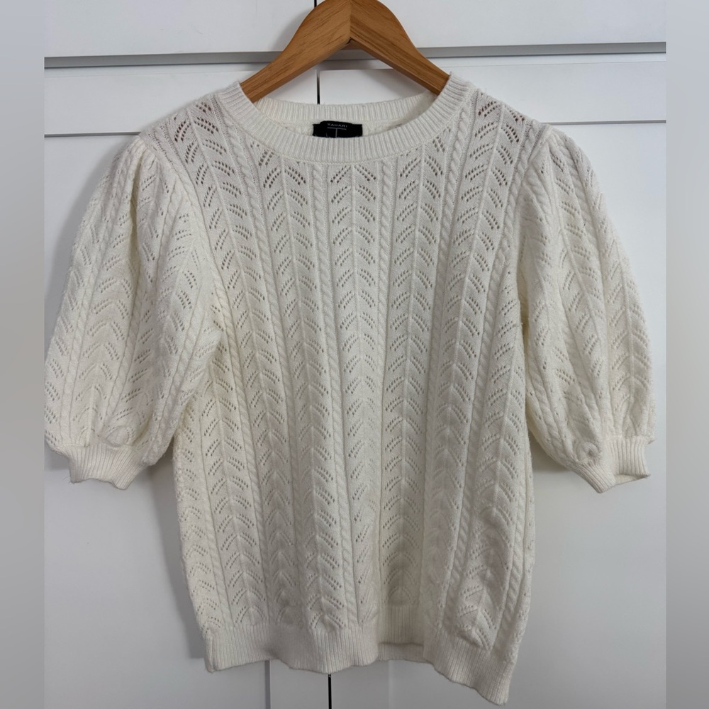 Tahari Ivory Short Sleeve Knit Sweater Size M